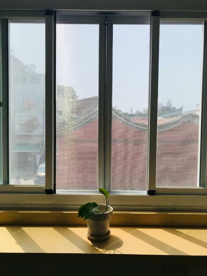 Temple Side Hostel Tainan Esterno foto